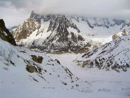 Goulotte Lafaille (26).jpg - La valle Blanche avec la jonction du glacier du Tacul et celui de Leschaux.